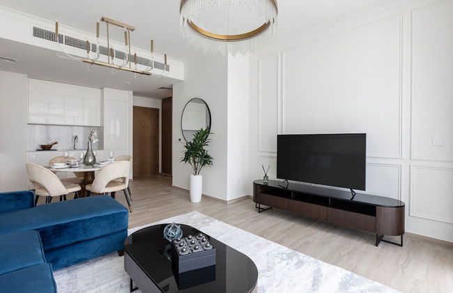 Stylish 1BR at Palace Residences - Photo 6