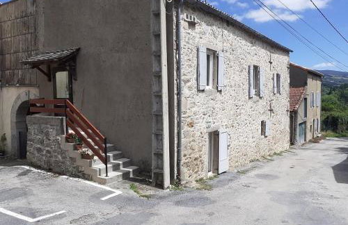 Gîte des Monts de L'Autan - Foto 1