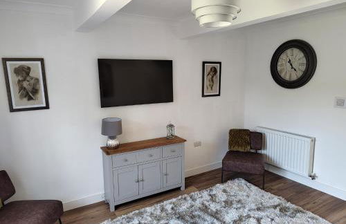 Jarvis Drive 3 Bed contractor house In melton Mowbray with parking - Photo 20