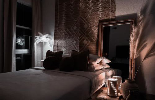 Alluring Studio - DT - DeepEllum - LowerGreenville - Photo 2