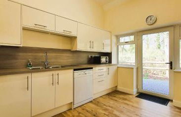 The Victorian Barn, Self-Catering Holidays with Pool and Hot Tubs, Dorset - Foto 10