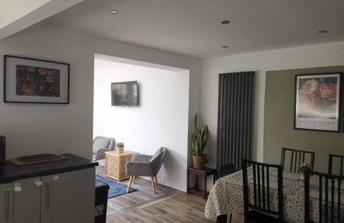 EMA, Castle Donington Circuit contractors group 4 bedrooms 7 bed house-private parking - Foto 7