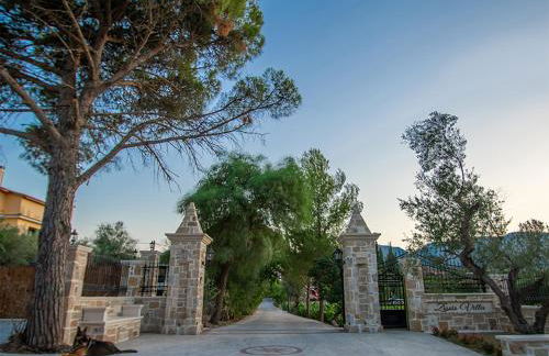 Zissis Villa & pool 5min drive to beach - Foto 29