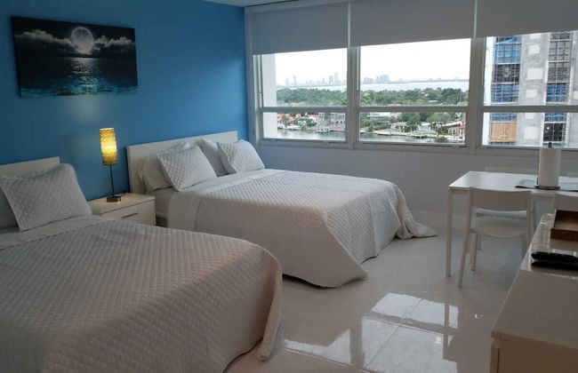 Castle Beach Club Apartments - Photo 9