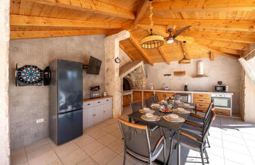 MY DALMATIA - Holiday home Briscola with private pool and amazing outside kitchen - Photo 7