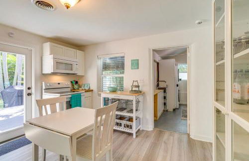 5 Mi to Vero Beach Vintage Home with Sauna and Grill! - Foto 8