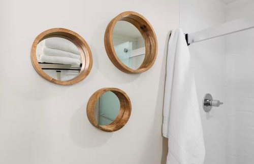 Downtown Luxe Historic Roots & Private Parking - Foto 26