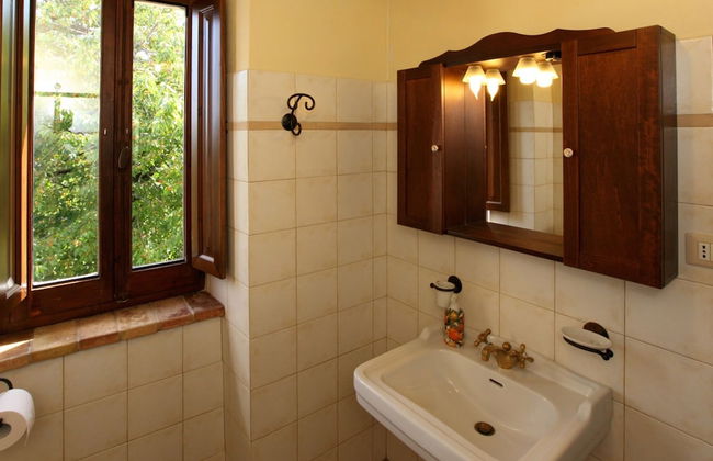 Cozy Cottage in Abbateggio With Garden - Foto 13