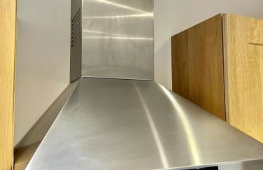 Rushden - 5 Beds Modern Home, Free Private Parking, TV, Garden - Foto 22