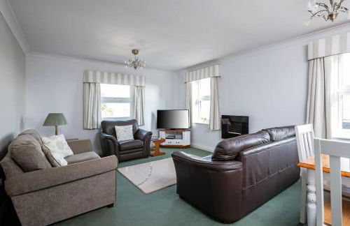 Fabulous High Street Townhouse With Stunning Views & Parking at 'Eagles Nest' - Foto 12