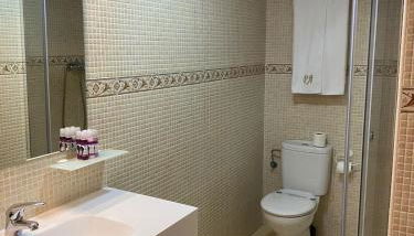 Apartamentos Palacio Azcárate Calle Calvario - Photo 5