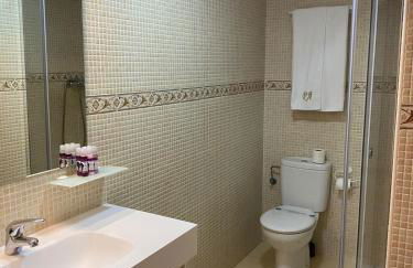 Apartamentos Palacio Azcárate Calle Calvario - Photo 5