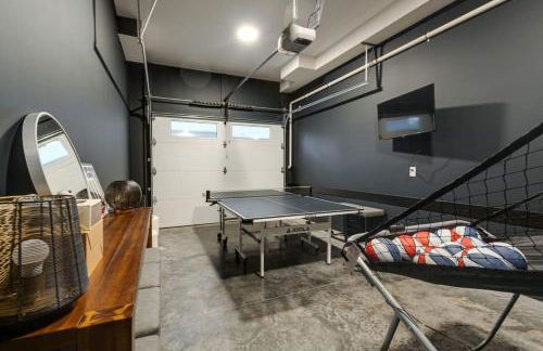 Luxury Townhouse with Rooftop Deck Less than 10 mins to Downtown - Foto 39