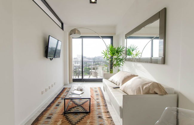 Lovely Business Loft Pool BBQ & Views - Photo 9