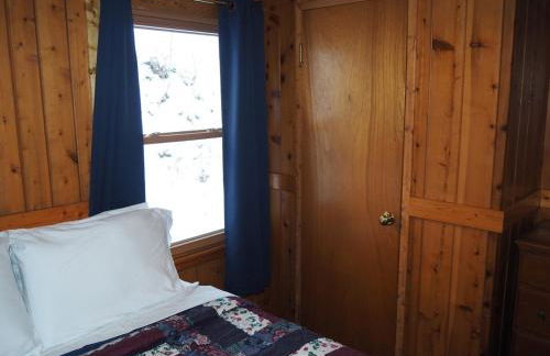 The Crystalaire Cabin - Charming and Relaxing! - Photo 36