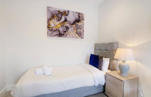 Luxury 5 Bedroom, 4 Bathroom Home in Purley - Foto 63