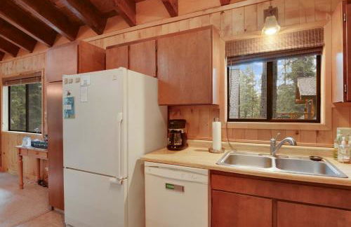 Lake Tahoe Treasure! Minutes From Beach & Skiing - Foto 23