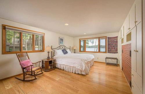 Lake House Family Vacation - Sleeps 12 Dock Kayaks Paddle Boards - Foto 6