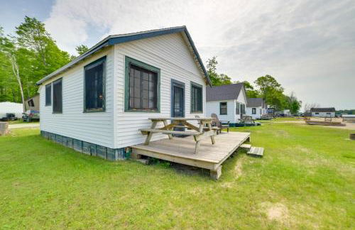 Fish, Boat and Swim Cedarville Gem 6 with Dock Access - Foto 16