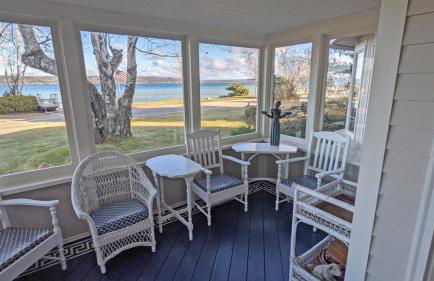 Crystal Lake Paradise - Gorgeous Lakefront Luxury! - Photo 8