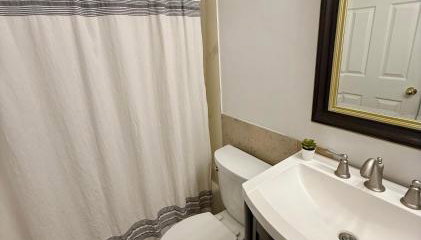 Lovely Provo Oasis - Photo 2