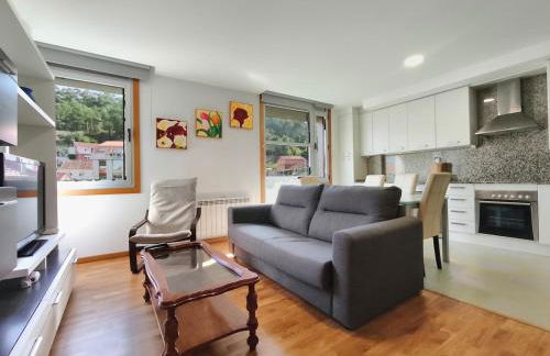 Apartamento en Aldán , Playa a 2 min , Vistas a la montaña - Foto 1