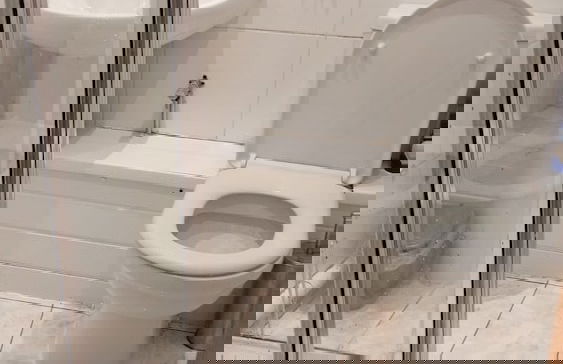 Luton Excellent 1 bed Apartment With Living Room - Photo 16