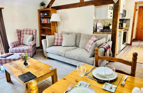 The Old Mill Holiday Cottages, Nr Mold - Foto 19