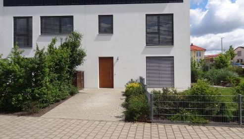 2-Zimmer-Wohnung bei Nürnberg mit S-Bahn-Anschluss - Foto 2