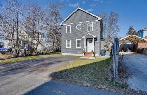 Renovated Family Home on Providence River! - Foto 30