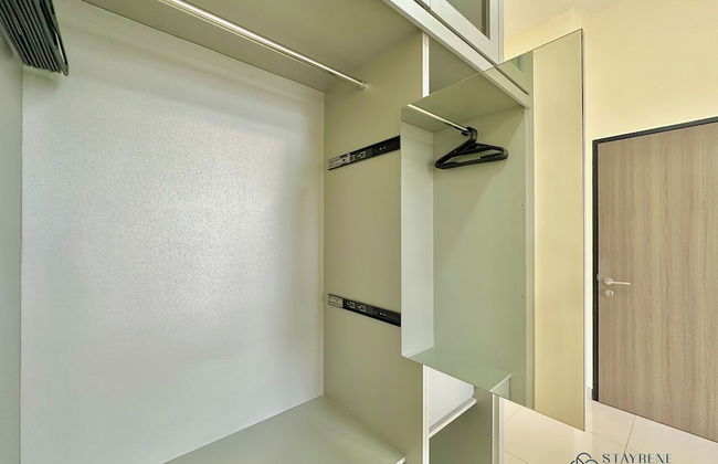 Twin Tower Residence by Stayrene - Photo 56