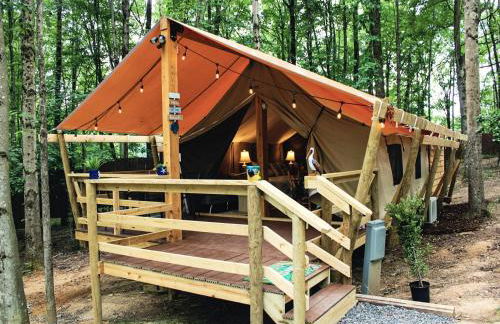Fabulous West Virginia Glamping Tent - Foto 1