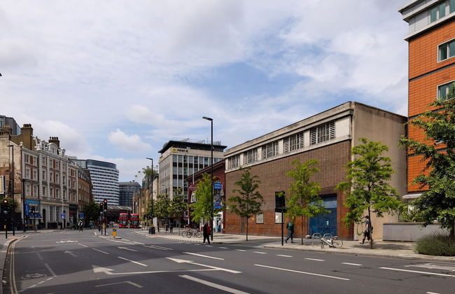 The Waterloo Apartments - Photo 14