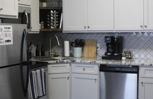 Little Rock - Downtown Comfort, Capital Manor Getaway - Foto 16