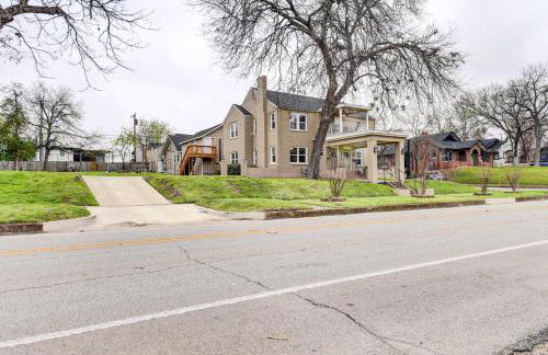 2 Mi to Magnolia Mkt Cozy Retreat with Shared Yard - Foto 28