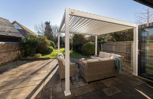 Oxfordshire Country Escape, 3 Bed Getaway - Photo 8