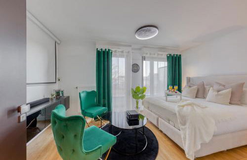 Cinéma Moon Luxury - Gare 3min - Proche Paris - Foto 26