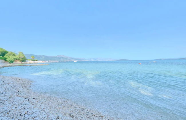 Beachfront Villa Mihovil - Foto 1