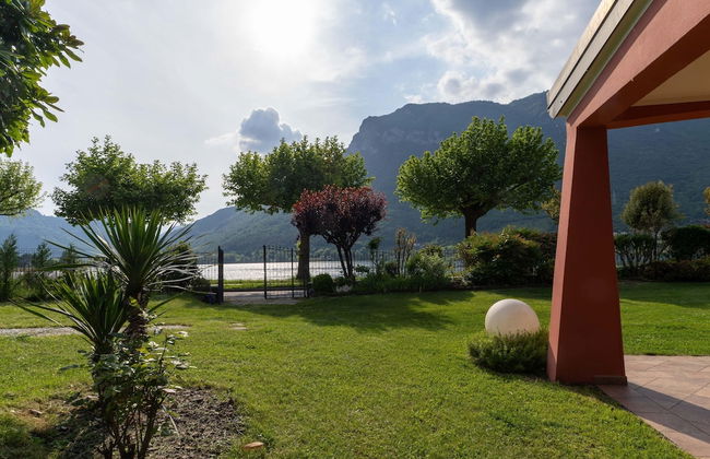 Villa by Lake Idro With Panoramic Views - Foto 20