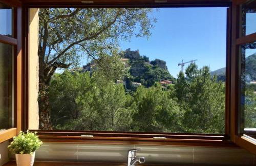 Villa d exception avec terrasse, jacuzzi, vue mer, parking, en plein cœur du village de Eze - Foto 19