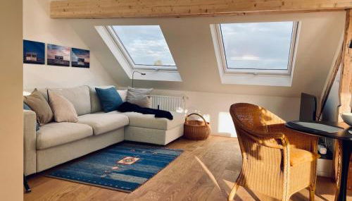 Lichtdurchflutetes Apartment mit Dachterasse zwischen Köln und Düsseldorf - Foto 2