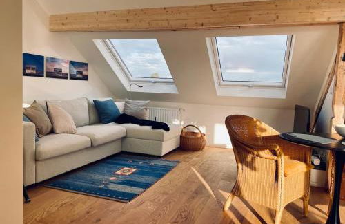 Lichtdurchflutetes Apartment mit Dachterasse zwischen Köln und Düsseldorf - Foto 2