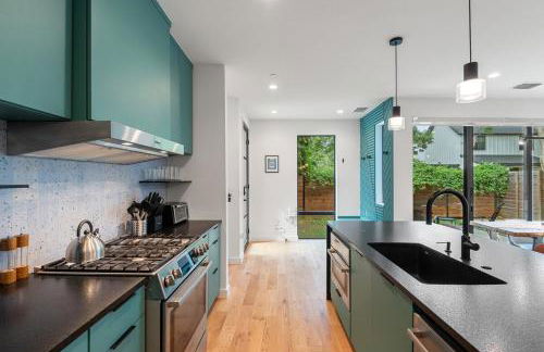 Modern Luxury in the Heart of Austin 3BR 3BA with Huge Balcony - Foto 3