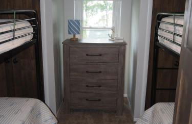 Lorlee - A Large and Luxurious Lakefront Cottage! - Foto 43