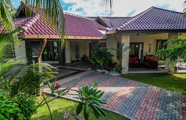 The Villa - Luxury Private Pool Villa - Photo 50