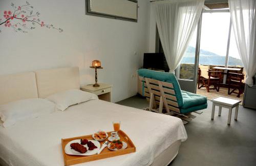 Celini Suites Hotel - Photo 8