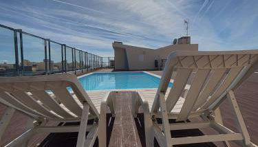 Modern luxury apartment with pool and ocean view - Foto 1