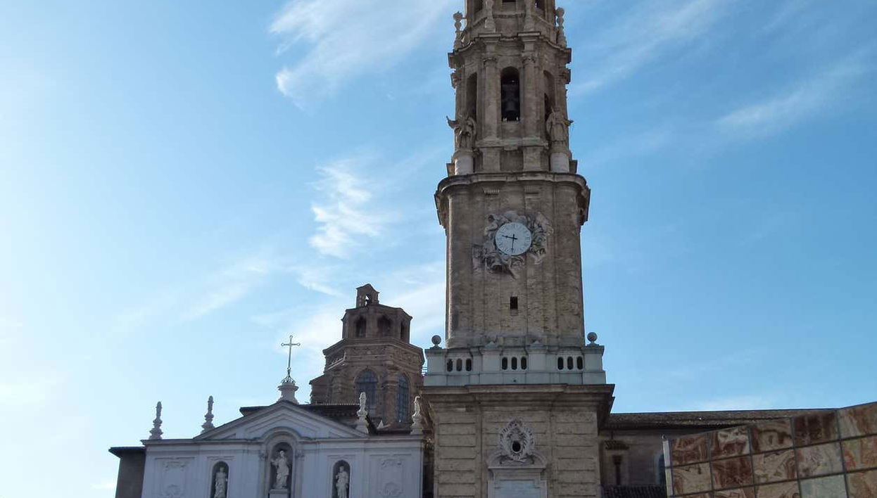 Tour in Zaragoza - Foto 1