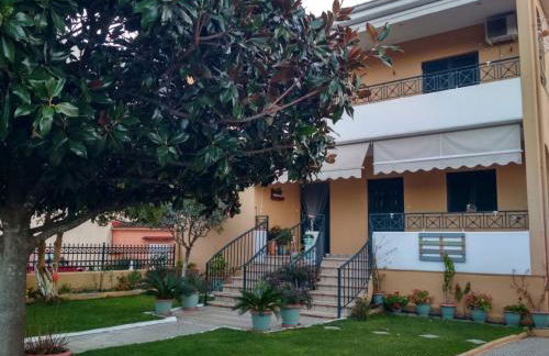 Επικούρεια Κατοικία - Photo 2