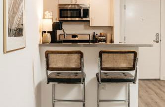 Cozy 2BD apartment - Photo 13